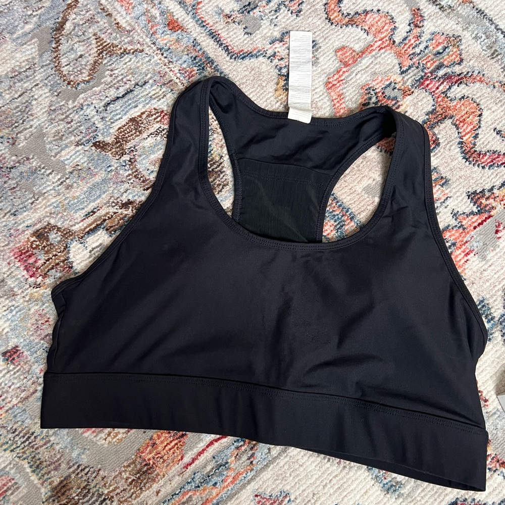 Fabletics sports bra